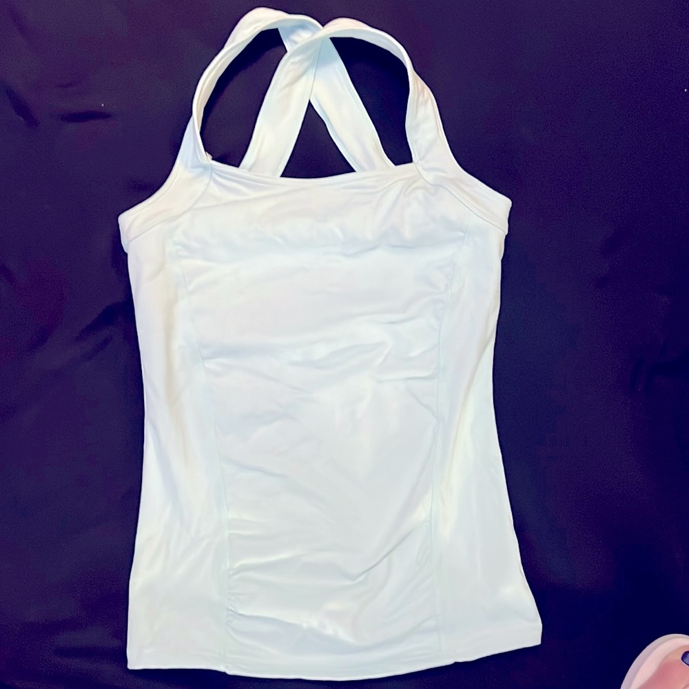 Soybu baby blue work out top. New without tags.